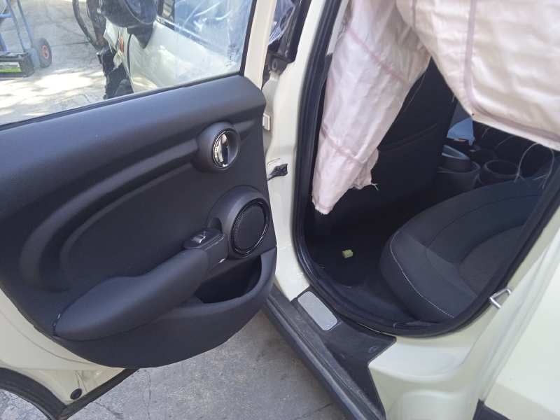 mini mini 5-trg. (f55) del año 2015