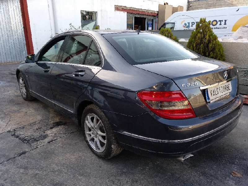 mercedes-benz clase c (w204) berlina del año 2009