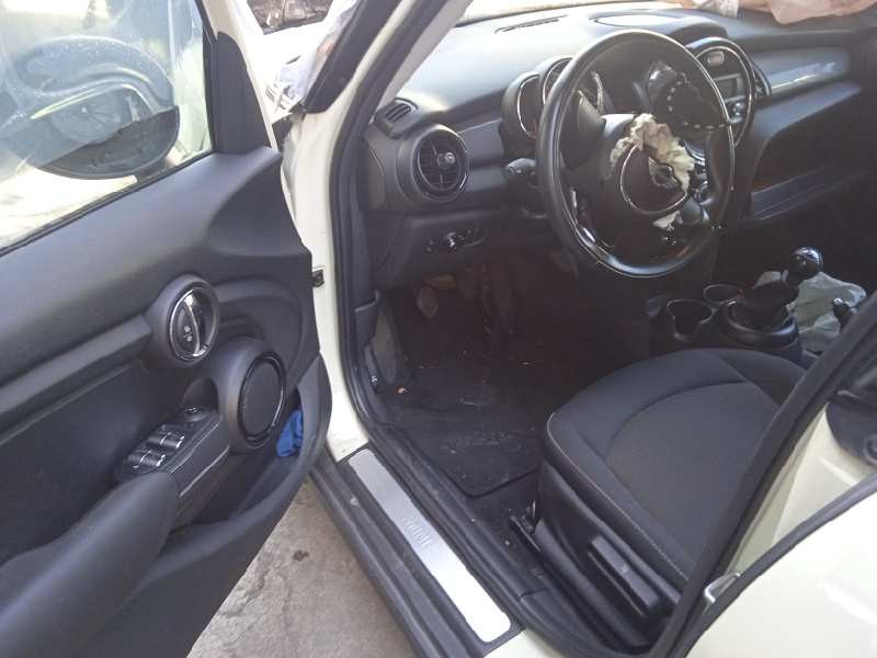 mini mini 5-trg. (f55) del año 2015