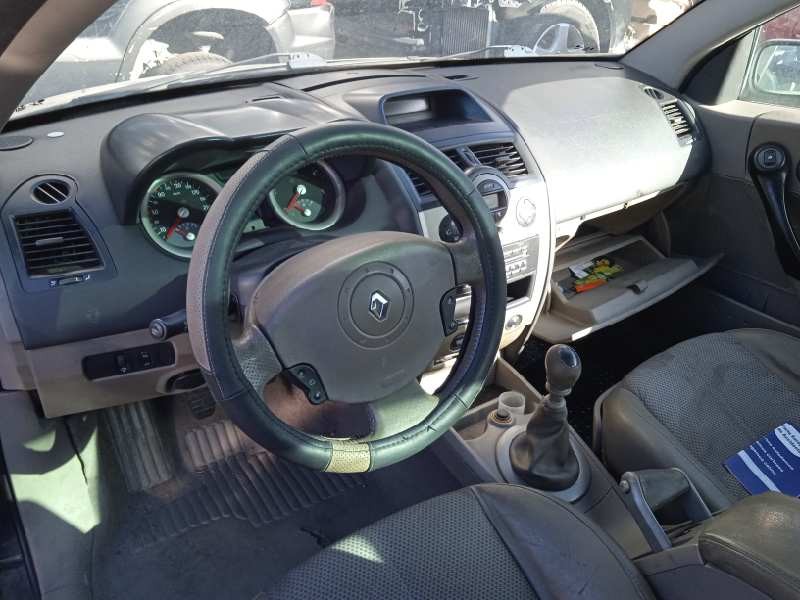 renault megane ii coupe/cabrio del año 2004