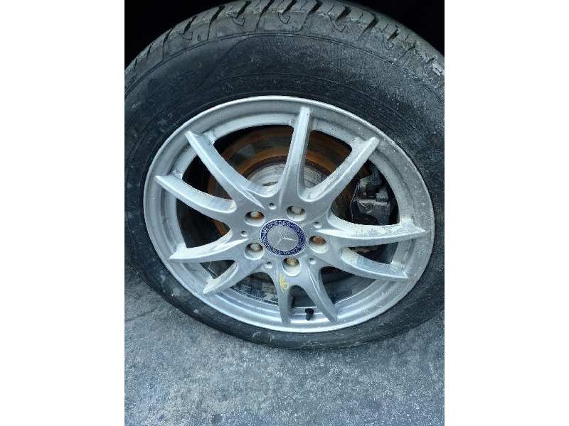 mercedes-benz clase c (w204) berlina del año 2009