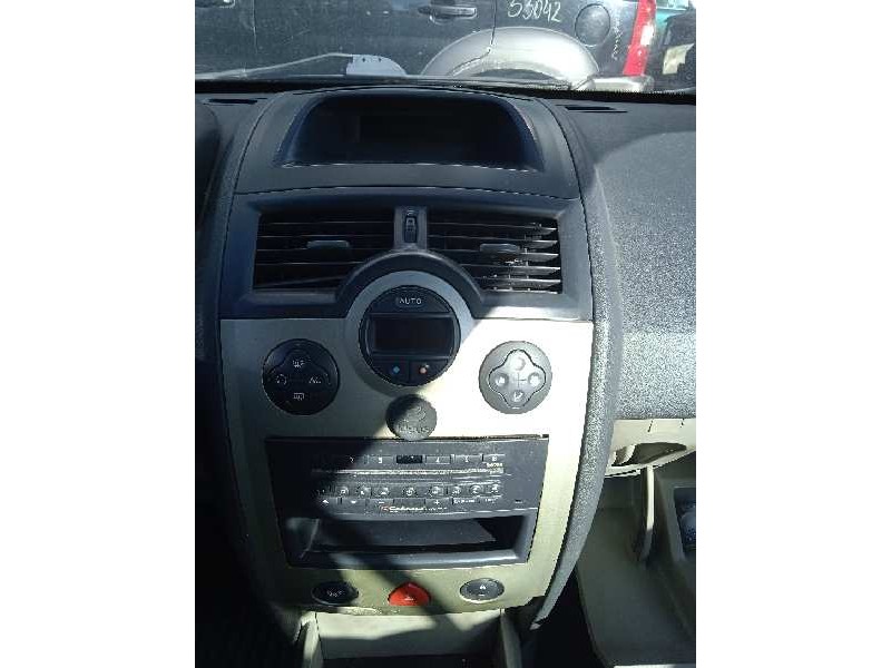 renault megane ii coupe/cabrio del año 2004