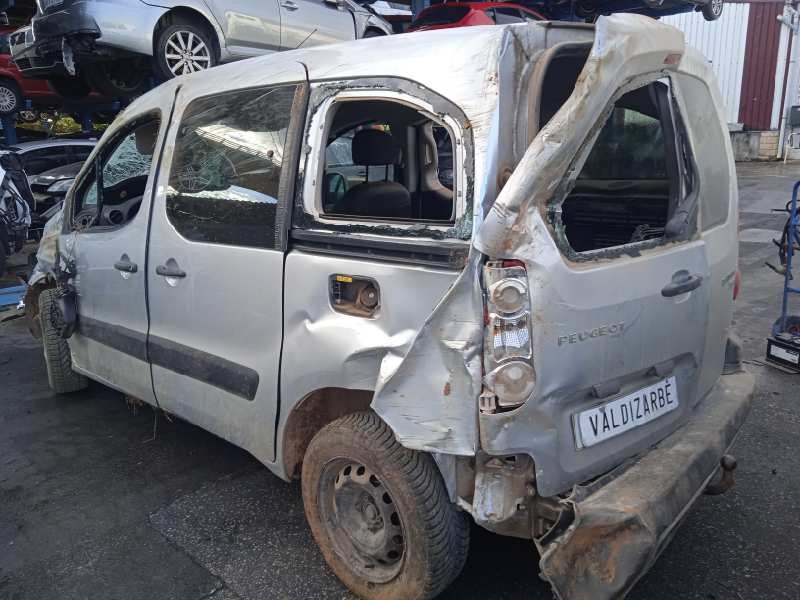 peugeot partner kombi del año 2011