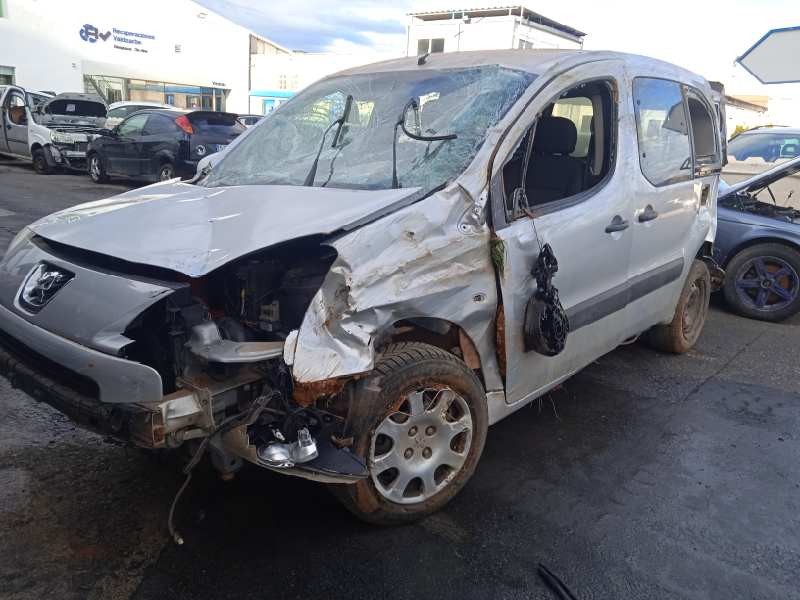 peugeot partner kombi del año 2011