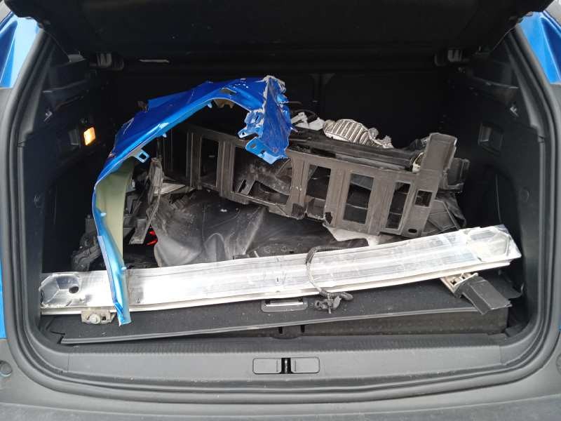 peugeot 3008 del año 2021