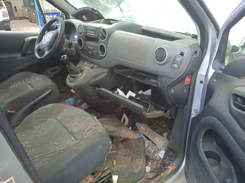 peugeot partner kombi del año 2011