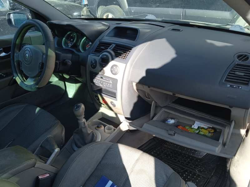 renault megane ii coupe/cabrio del año 2004