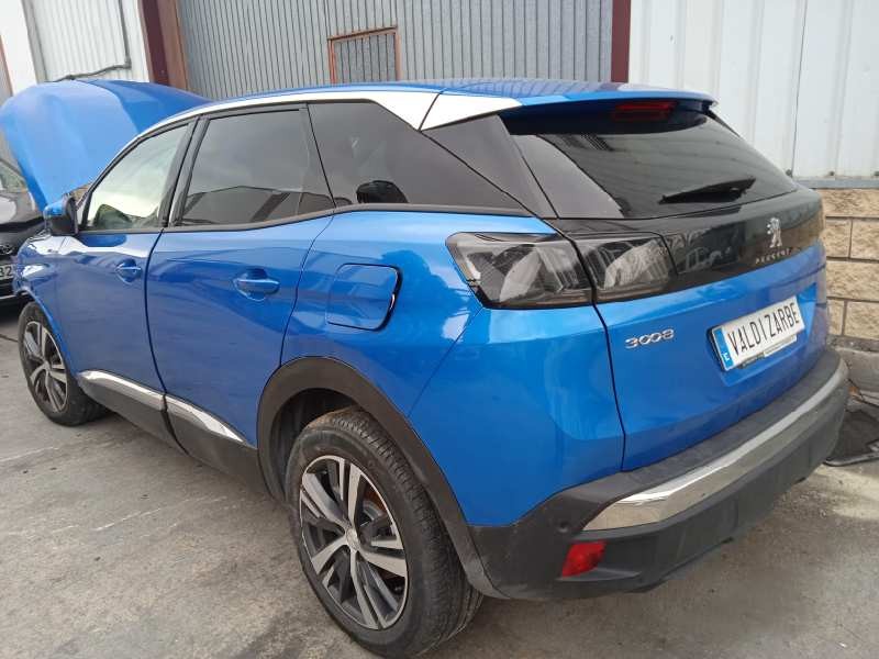 peugeot 3008 del año 2021