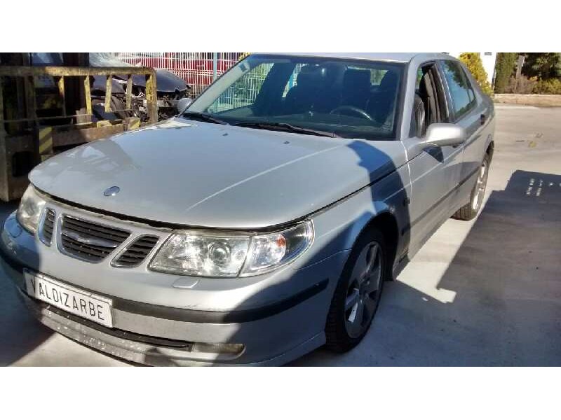 saab 9-5 berlina del año 2003