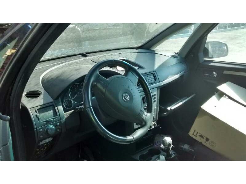 opel meriva del año 2005