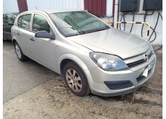 opel astra h berlina del año 2005
