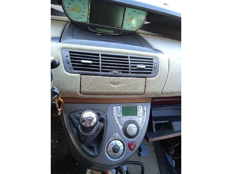 lancia phedra (180) del año 2004