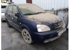 kia carens del año 2004