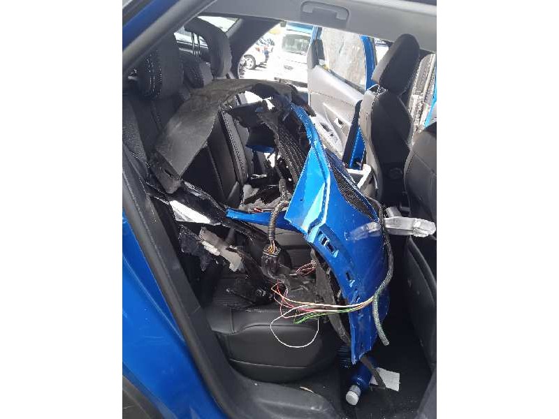 peugeot 3008 del año 2021