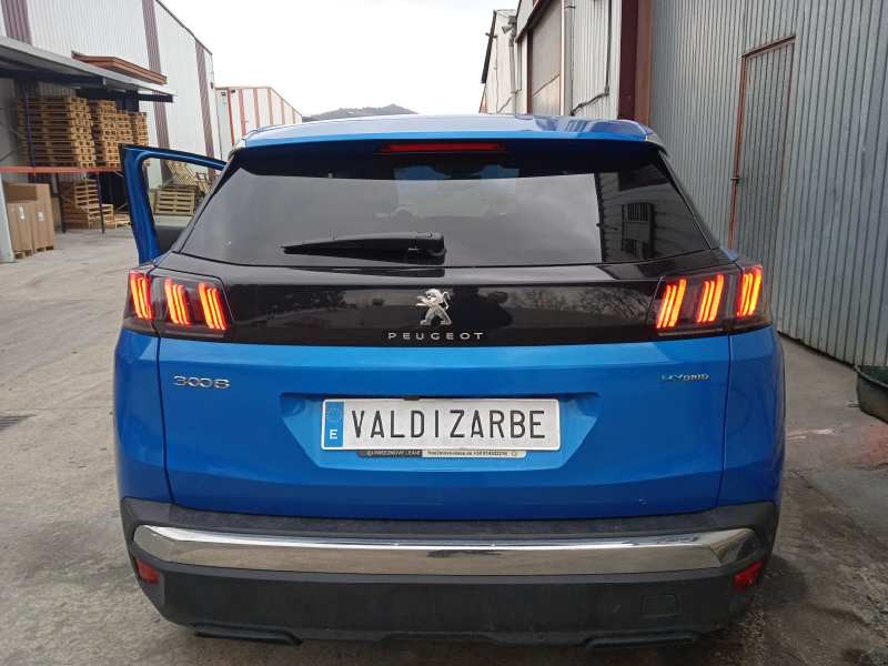 peugeot 3008 del año 2021