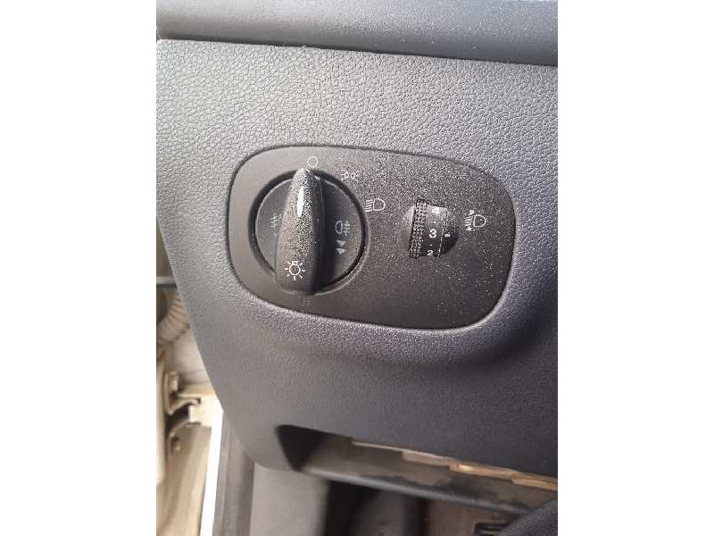 ford transit connect (tc7) del año 2008