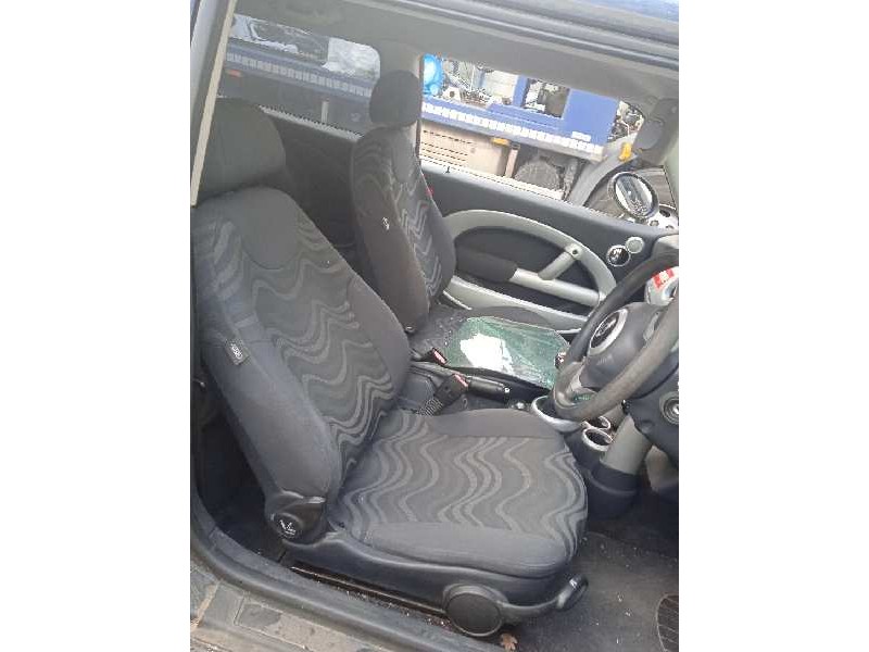 mini mini (r50,r53) del año 2003