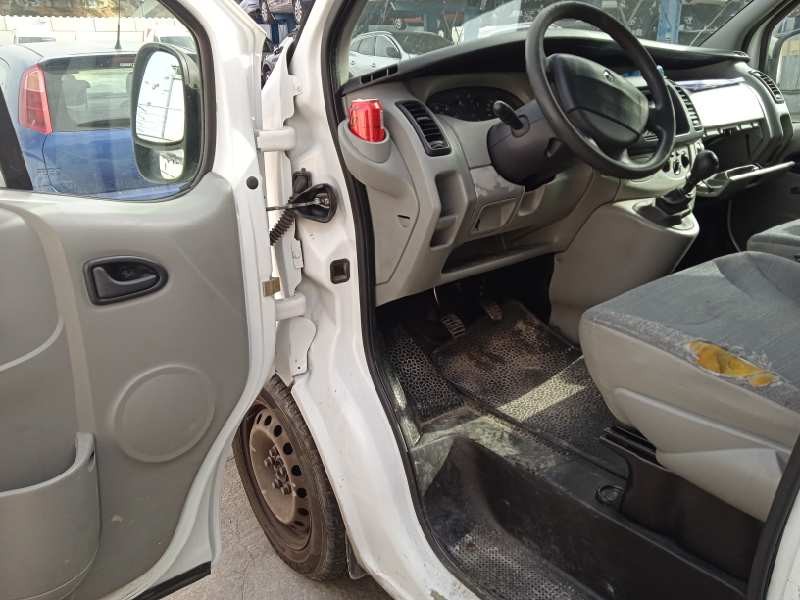 renault trafic combi (ab 4.01) del año 2004