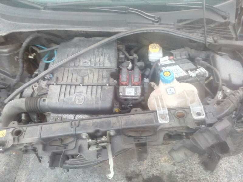 fiat punto (199) del año 2012