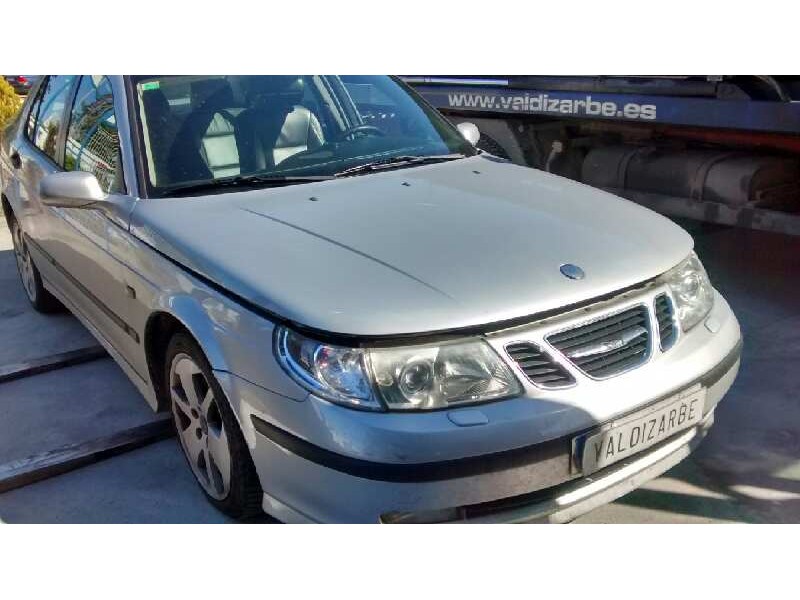 saab 9-5 berlina del año 2003