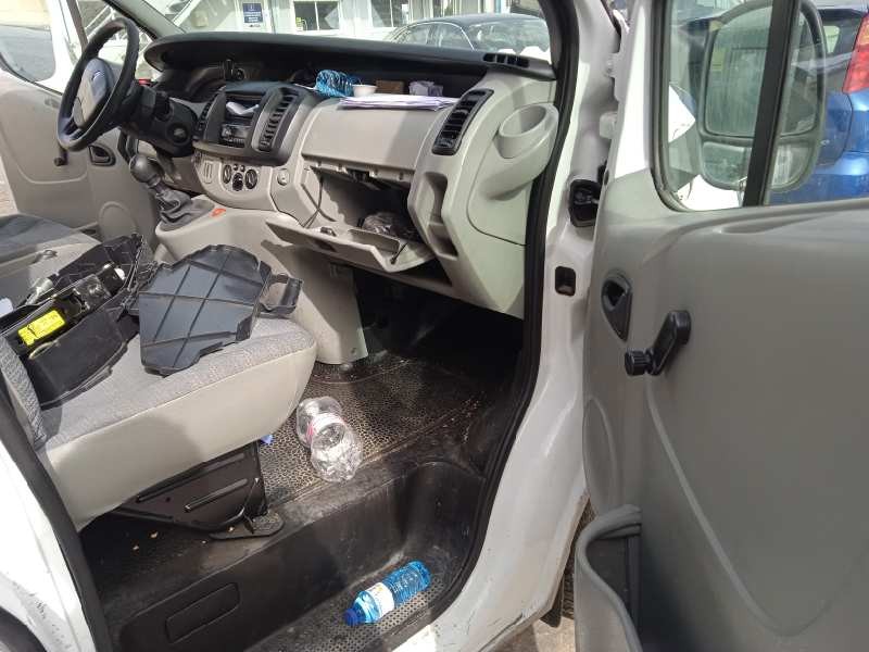 renault trafic combi (ab 4.01) del año 2004