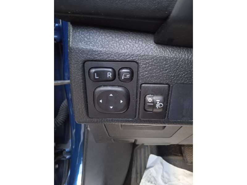 toyota auris del año 2017