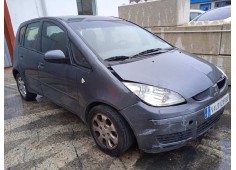 mitsubishi colt berlina 5 (z30a) del año 2005