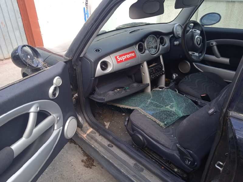 mini mini (r50,r53) del año 2003