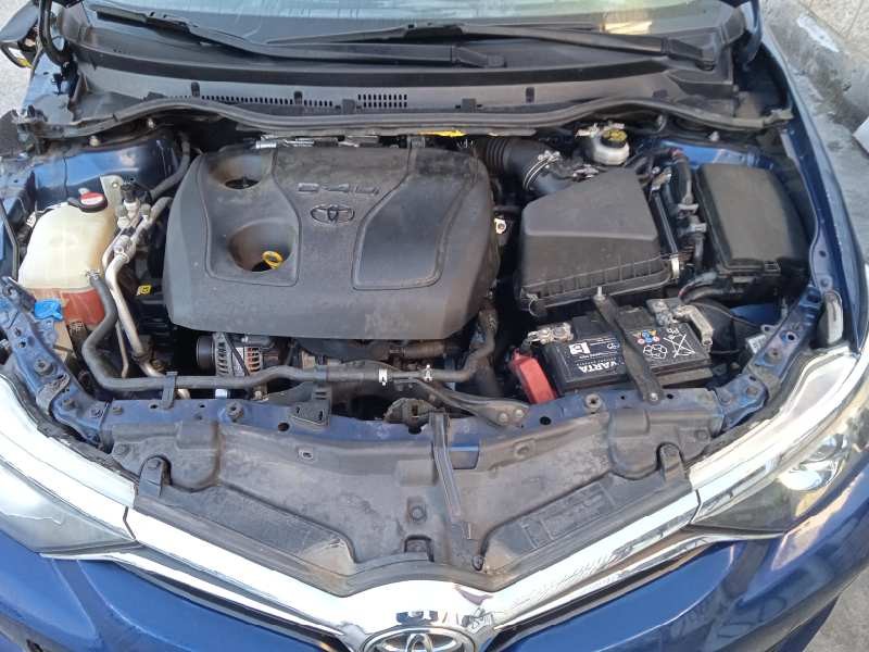 toyota auris del año 2017