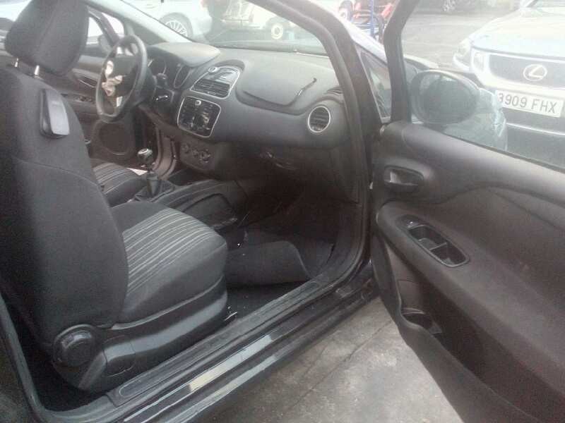 fiat punto (199) del año 2012