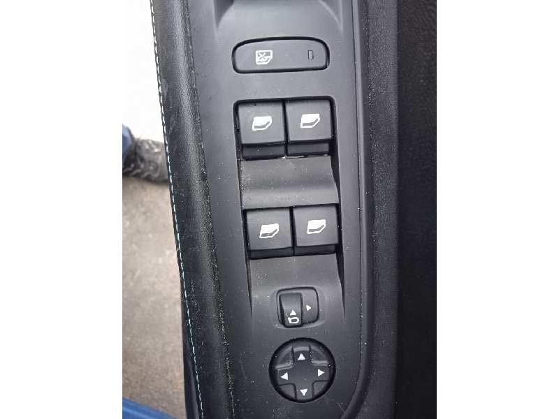 peugeot 3008 del año 2021