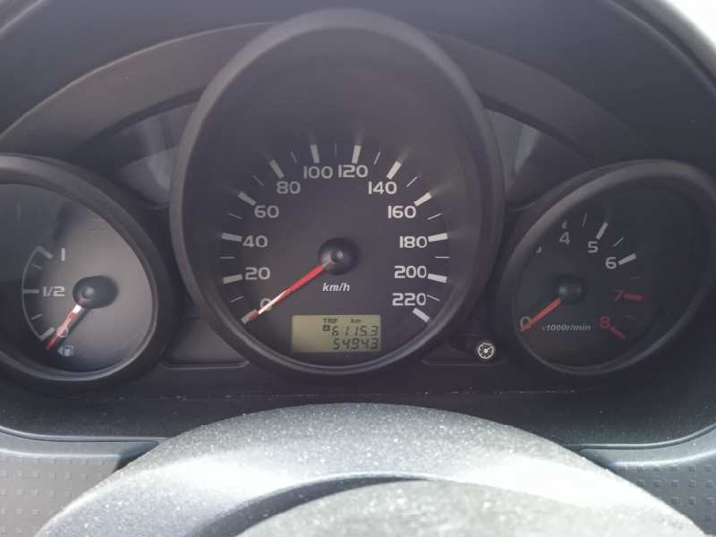 mitsubishi colt berlina 5 (z30a) del año 2005