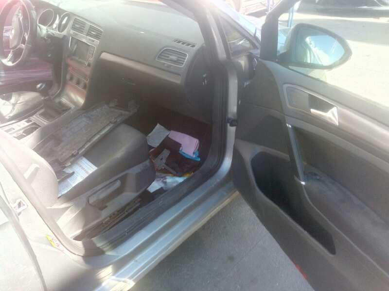 volkswagen golf vii lim. (5g1) del año 2013