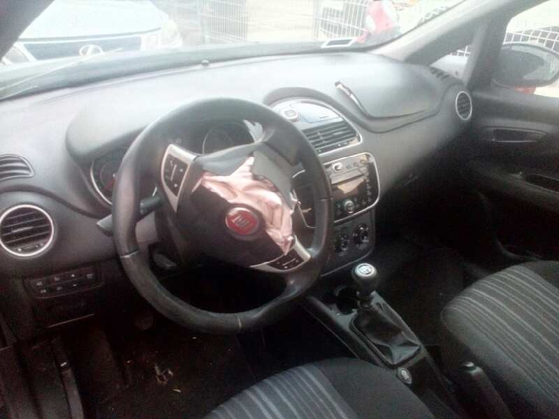 fiat punto (199) del año 2012