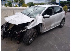 VOLKSWAGEN POLO (6C1)
