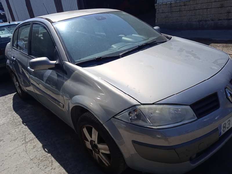 renault megane ii classic berlina del año 2006