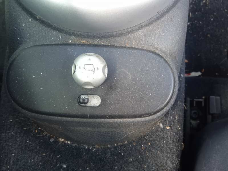 mini mini (r50,r53) del año 2003