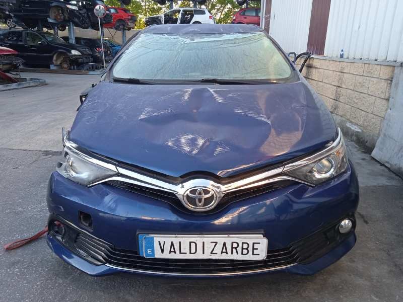 toyota auris del año 2017