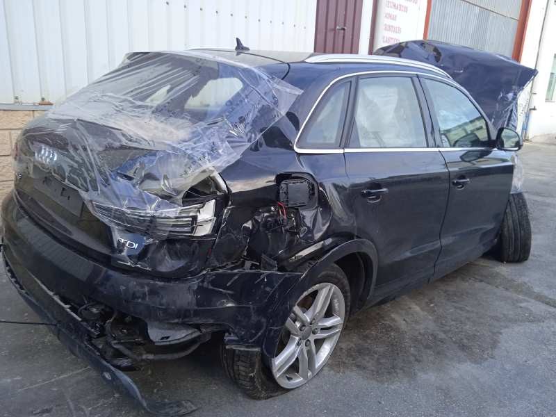 audi q3 (8ug) del año 2017