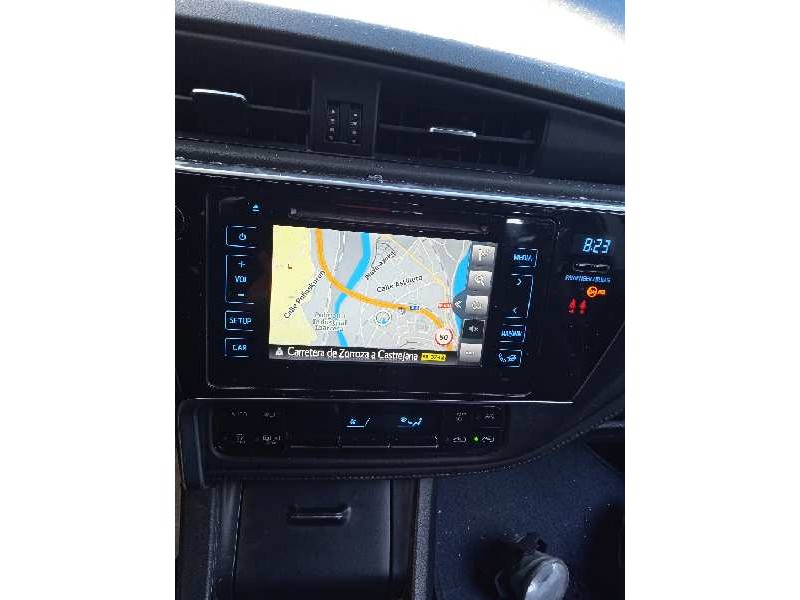 toyota auris del año 2017