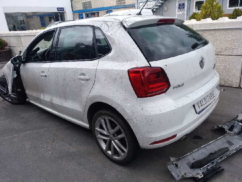 volkswagen polo (6c1) del año 2014