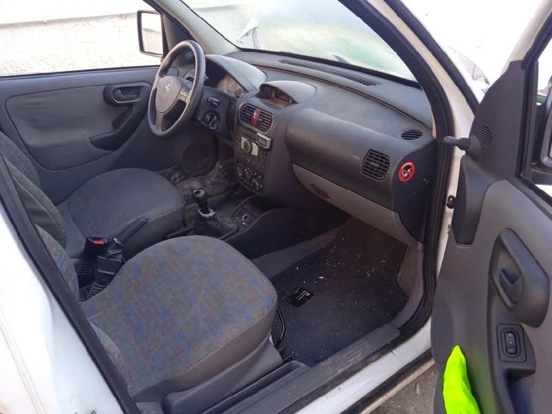 opel combo (corsa c) del año 2005