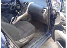 toyota auris del año 2007 2