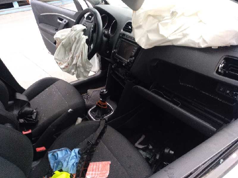 volkswagen polo (6c1) del año 2014