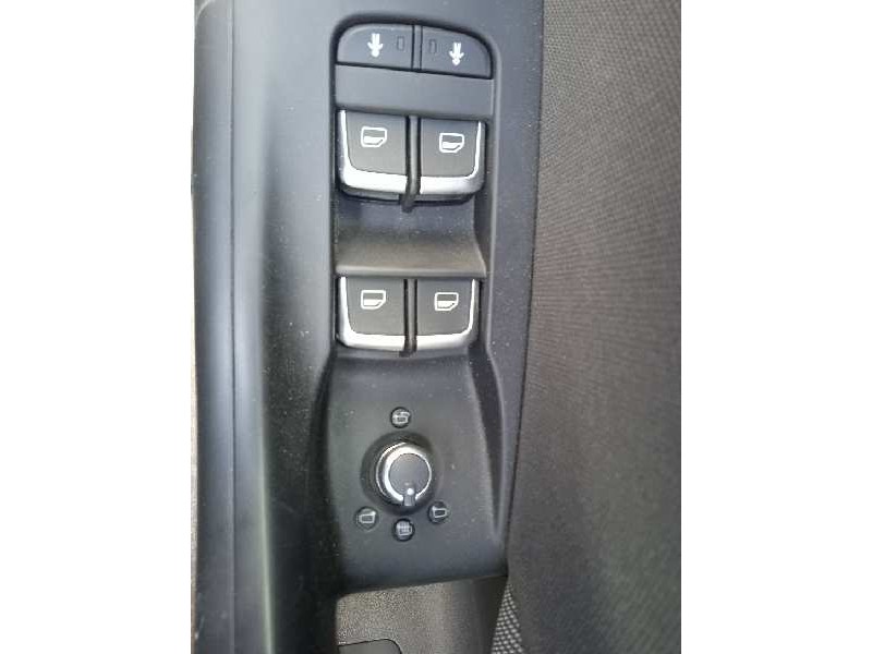 audi q3 (8ug) del año 2017