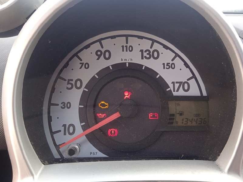 peugeot 107 del año 2008