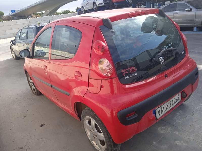 peugeot 107 del año 2008