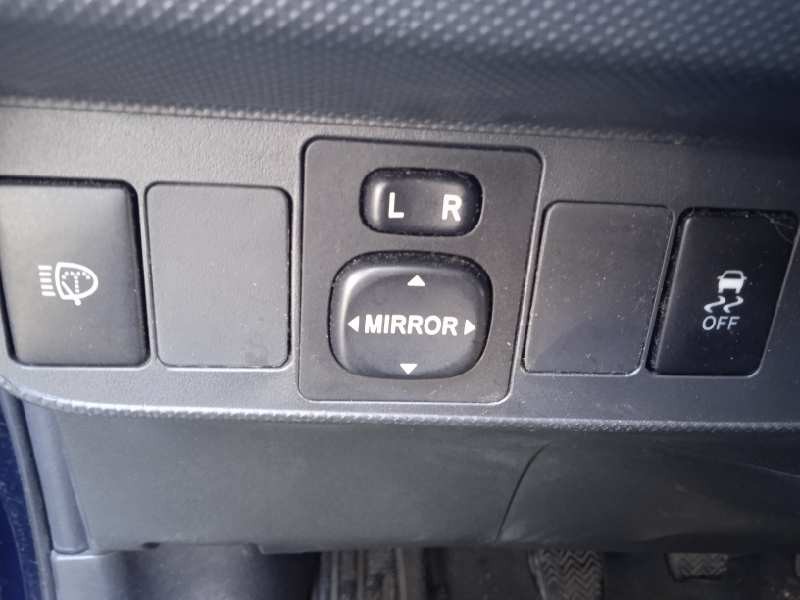 toyota auris del año 2007