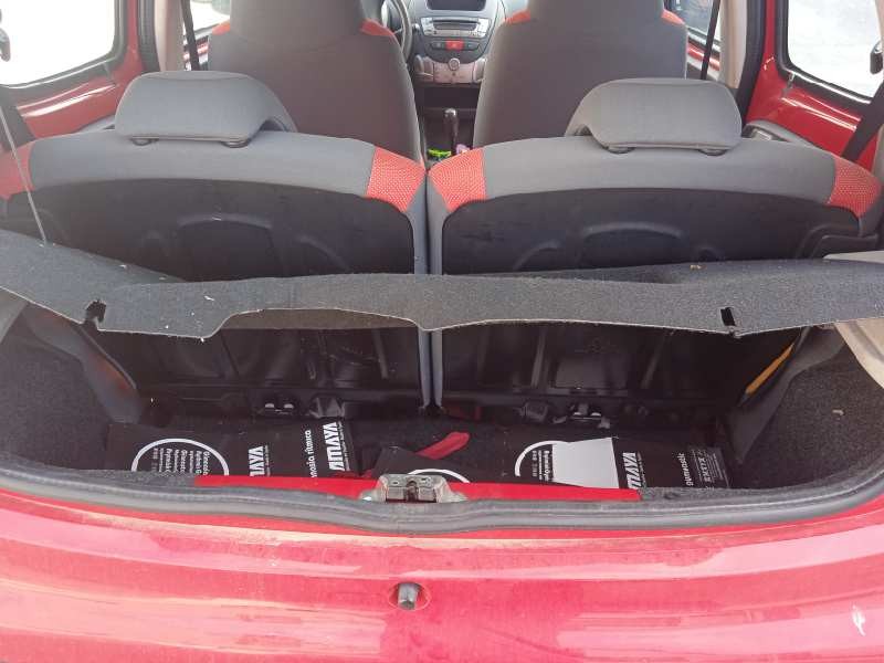 peugeot 107 del año 2008