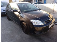 toyota corolla (e12) del año 2005